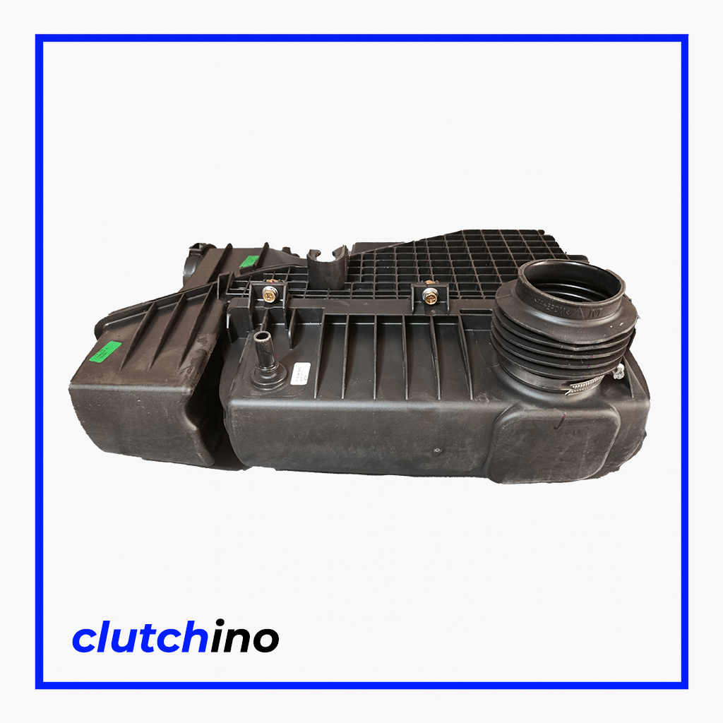 <p>مجموعه هواکش سمند ملی پلاس (EF7 Plus) با طراحی مقاوم، وظیفه تصفیه و هدایت هوای ورودی به موتور را بر عهده دارد و موجب بهبود احتراق، افزایش راندمان و کاهش مصرف سوخت خودرو می‌شود.</p>